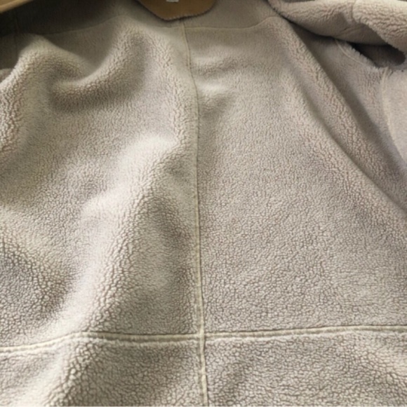 Liz Claiborne Faux Sherpa Peacoat - Picture 5 of 12